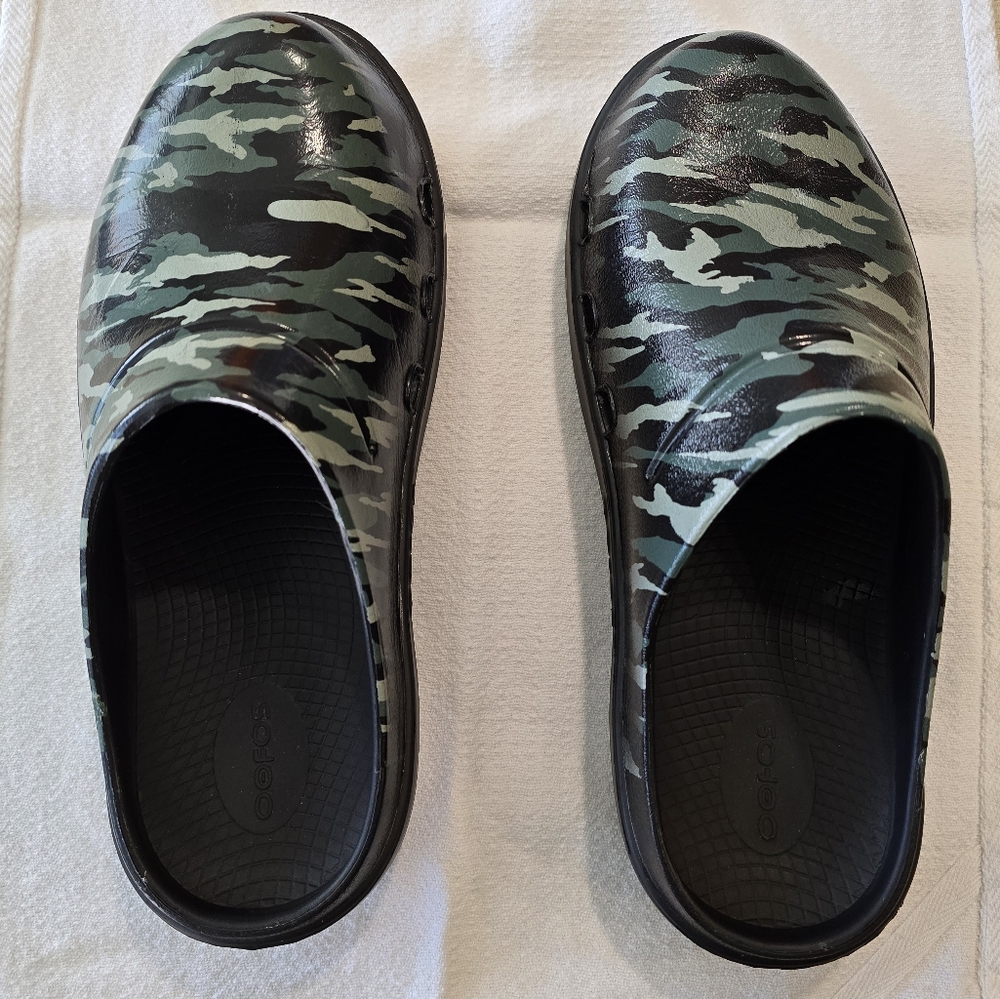 Oofos Camo Slip-On Shoes